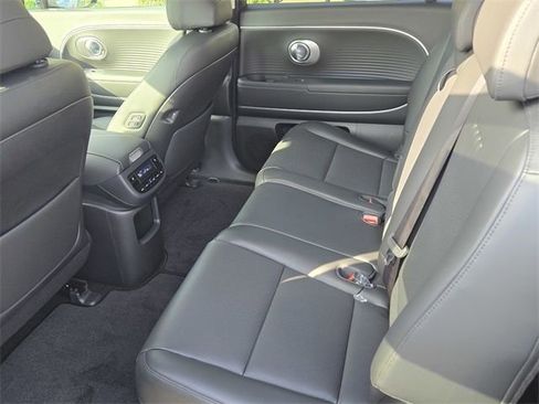 New 2026 Hyundai Ioniq 9 SEL image 19