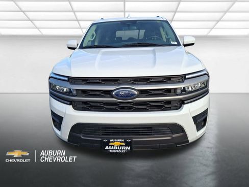 Used 2024 Ford Expedition XLT AWD/4WD image 8