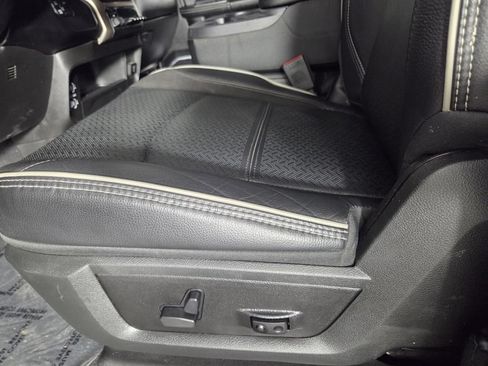 Used 2024 RAM 2500 Laramie w/ Safety Group AWD/4WD image 11