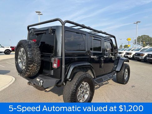 Used 2013 Jeep Wrangler Unlimited Rubicon w/ Connectivity Group AWD/4WD image 4