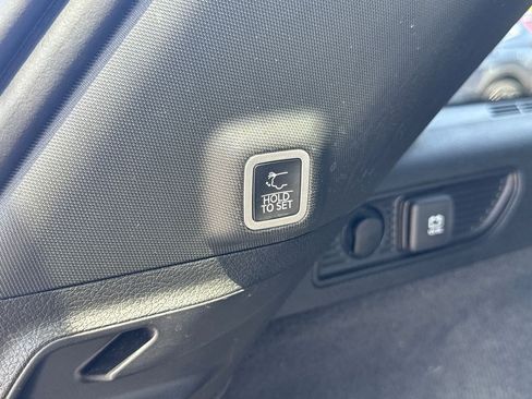 Used 2022 Jeep Grand Cherokee Trailhawk AWD/4WD image 17