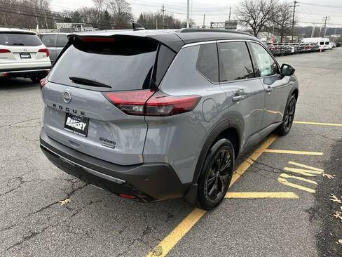 Certified 2023 Nissan Rogue SV w/ SV Premium B Package AWD/4WD image 8