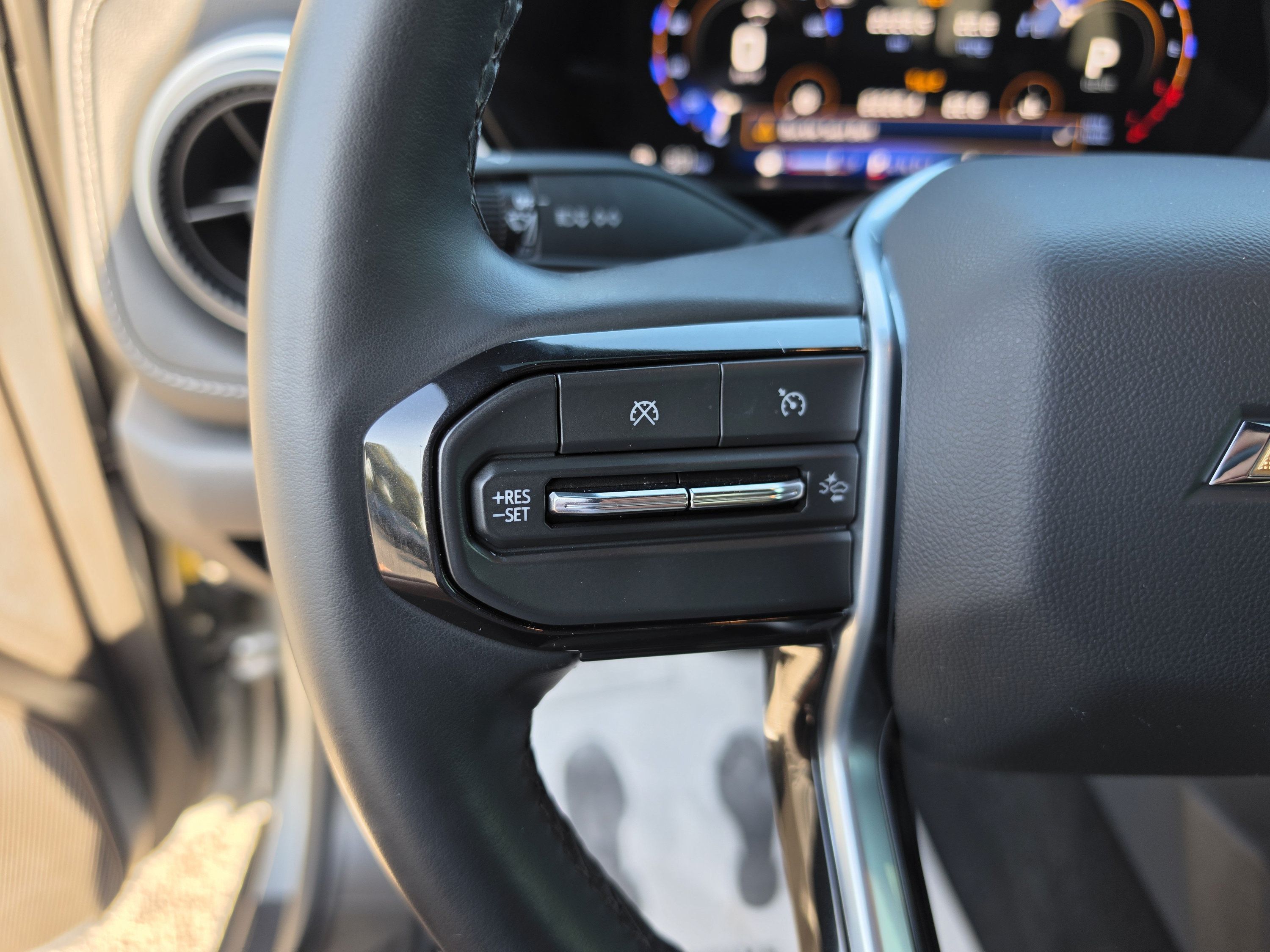 Used 2026 Chevrolet Colorado LT w/ LT Convenience Package RWD image 33