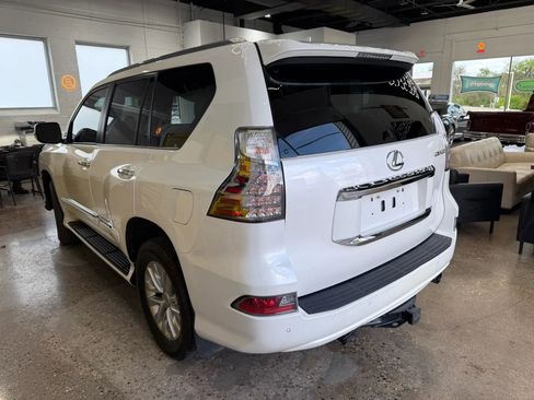 Used 2019 Lexus GX 460 Premium w/ Premium Package AWD/4WD image 5