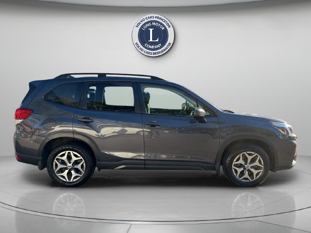 Used 2021 Subaru Forester Premium AWD/4WD image 9