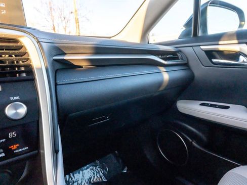 Used 2022 Lexus RX 450h AWD w/ Premium Package image 31