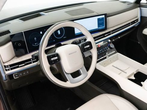 Used 2024 Hyundai Santa Fe Calligraphy image 3