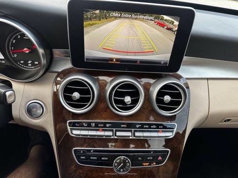 Used 2016 Mercedes-Benz C 300 4MATIC Sedan image 14