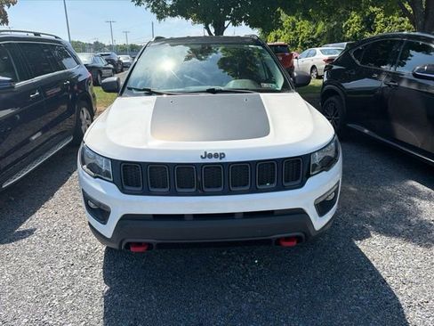 Used 2018 Jeep Compass Trailhawk w/ Navigation Group AWD/4WD image 2