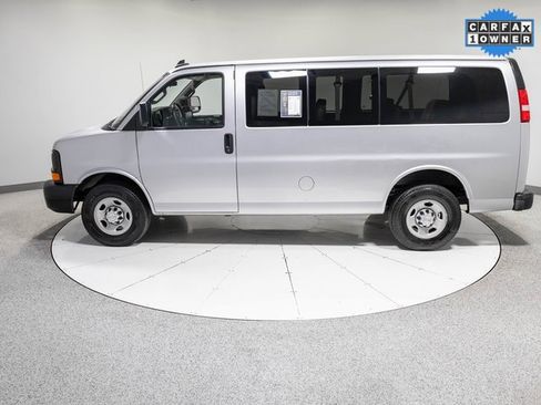 Used 2016 Chevrolet Express 2500 LS image 27
