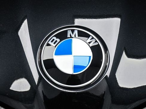 Used 2023 BMW XM AWD/4WD image 97