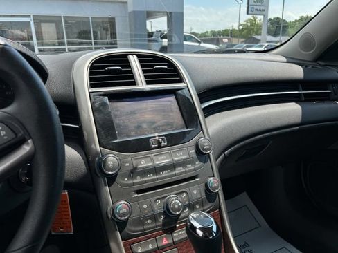 Used 2013 Chevrolet Malibu Eco w/ Power Convenience Package FWD image 29