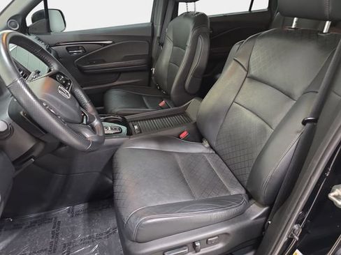 Used 2019 Honda Passport Touring image 13