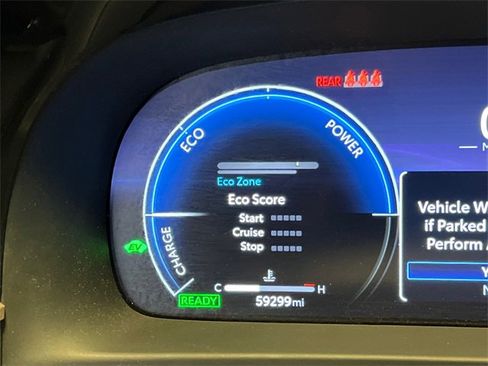 Used 2024 Toyota Crown XLE image 25