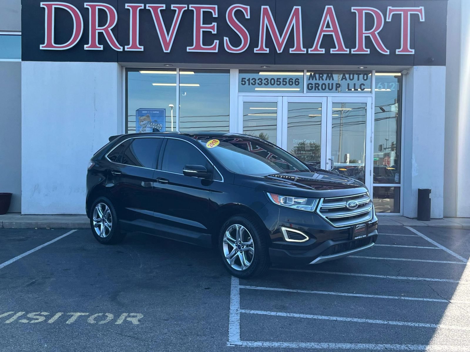 Used 2018 Ford Edge Titanium w/ Technology Package AWD/4WD image 4