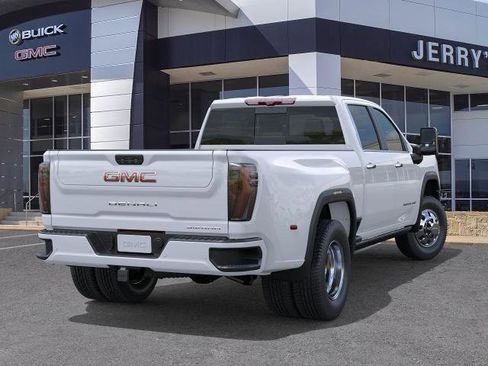New 2026 GMC Sierra 3500 Denali w/ Denali Reserve Package image 28