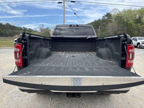 Used 2022 RAM 3500 Limited image 25