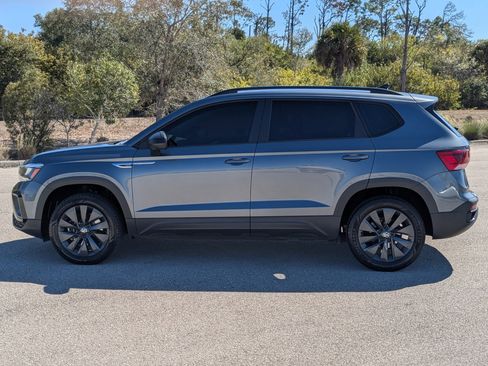 Used 2023 Volkswagen Taos S image 8