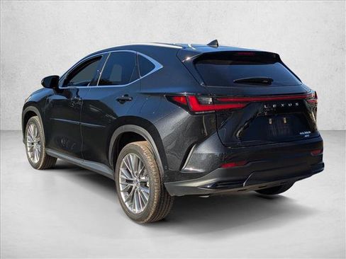 Used 2022 Lexus NX 300h AWD image 7