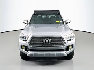 Used 2017 Toyota Tacoma TRD Off-Road w/ Tow Package (A/T) AWD/4WD video 2