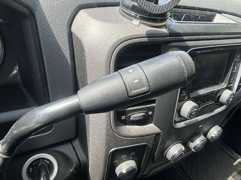 Used 2018 RAM 1500 Express w/ Express Value Package AWD/4WD image 30