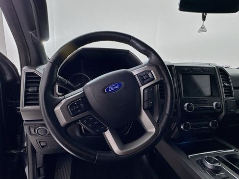 Used 2021 Ford Expedition XLT RWD image 12