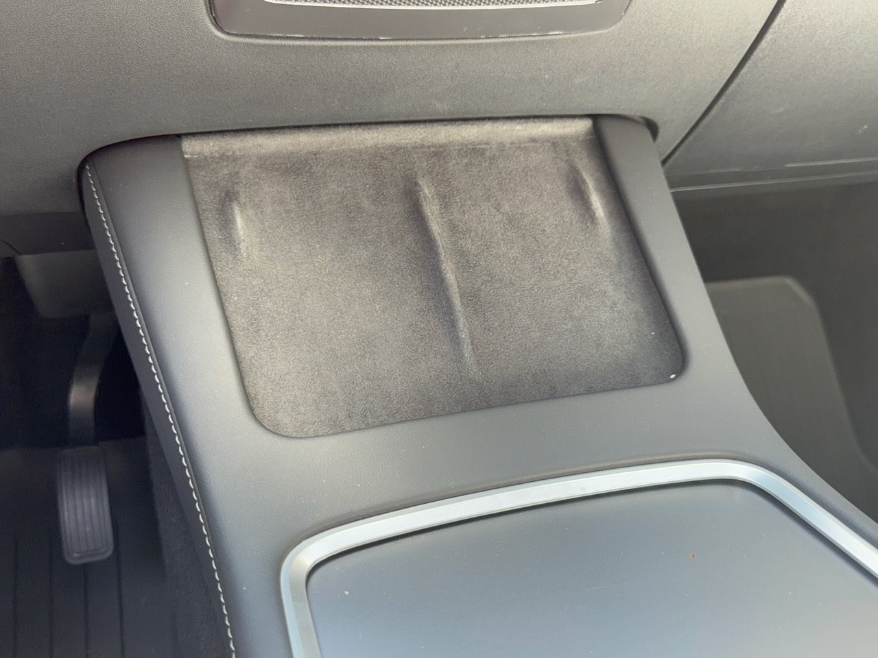 Used 2024 Tesla Model Y Long Range RWD image 22