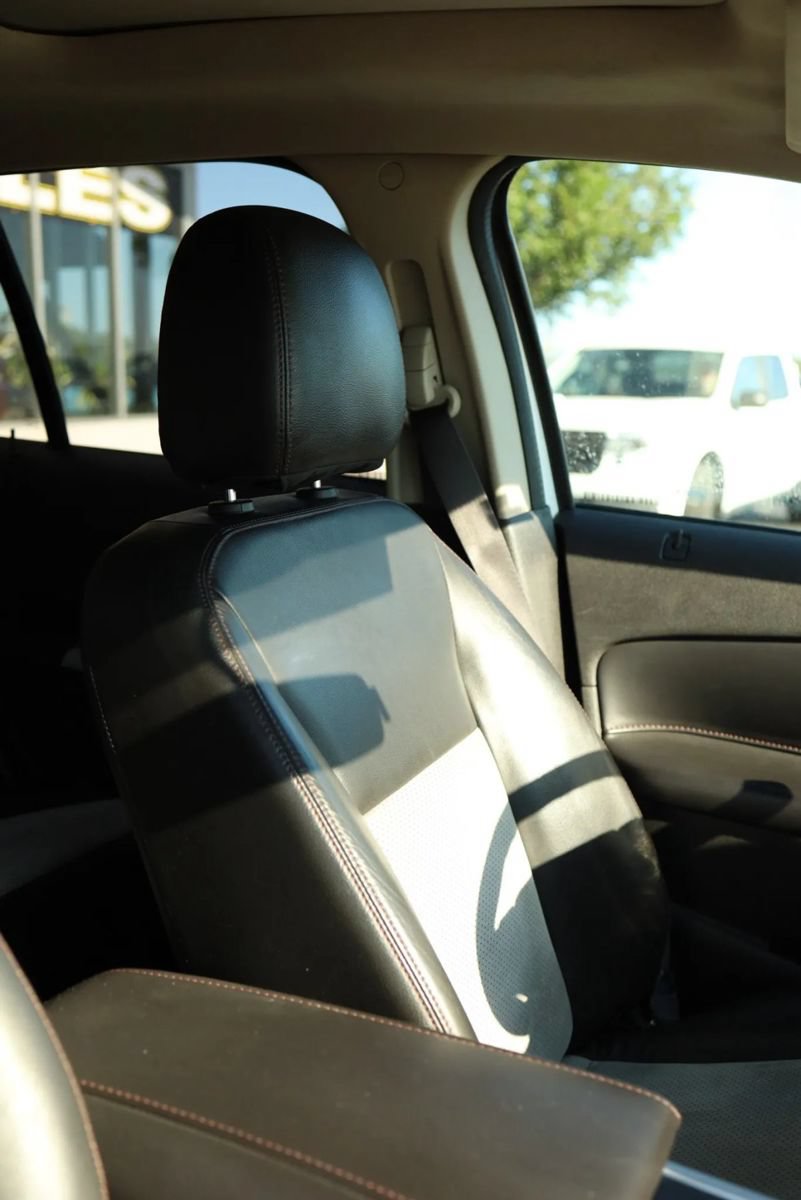 Used 2014 Ford Edge SEL w/ Equipment Group 205A AWD/4WD image 42