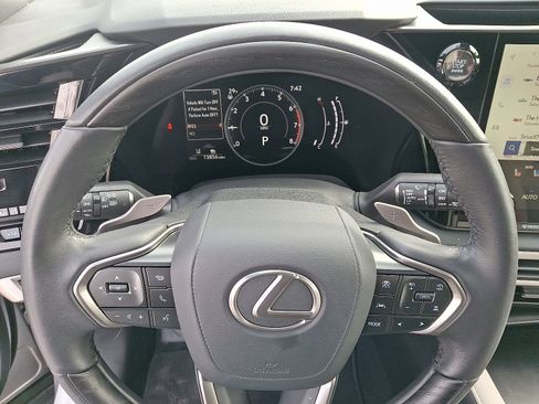 Certified 2024 Lexus RX 350 Premium w/ Accessory Package (Z1) image 21