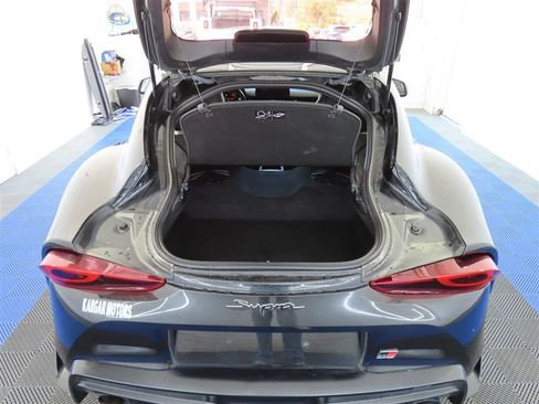 Used 2021 Toyota Supra w/ Safety & Technology Package image 12