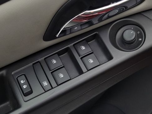 Used 2016 Chevrolet Cruze LT w/ Technology Package image 27