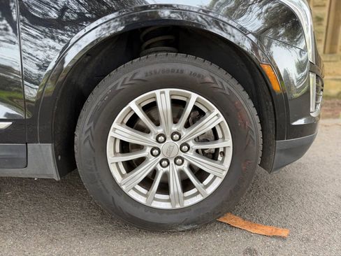 Used 2019 Cadillac XT5 FWD image 45