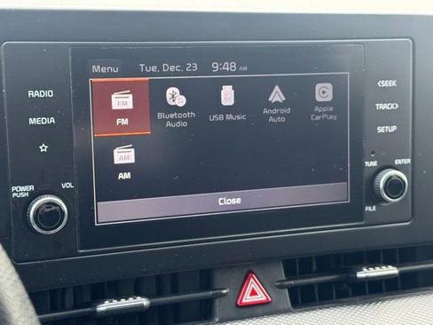 Used 2023 Kia Sportage LX image 14