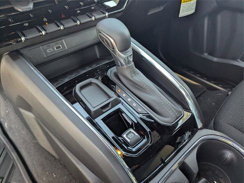 New 2026 GMC Canyon Elevation w/ Convenience Package image 25