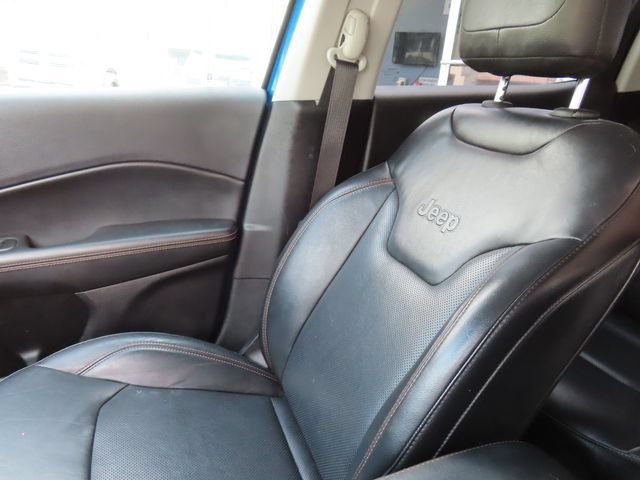 Used 2017 Jeep Compass Limited AWD/4WD image 16