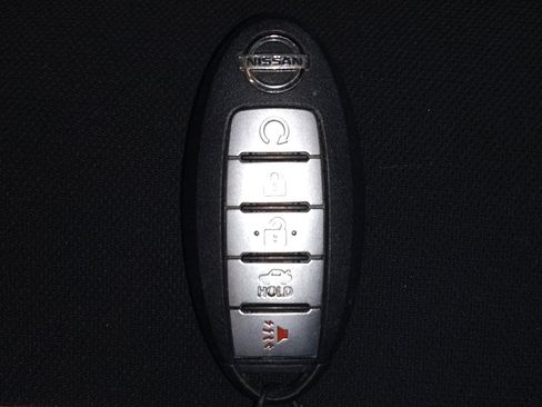 Used 2020 Nissan Sentra SV w/ Trunk Package FWD image 32