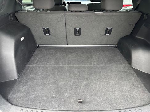 Used 2025 Chevrolet Equinox LT FWD image 31