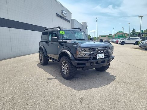 Used 2024 Ford Bronco Badlands AWD/4WD image 8