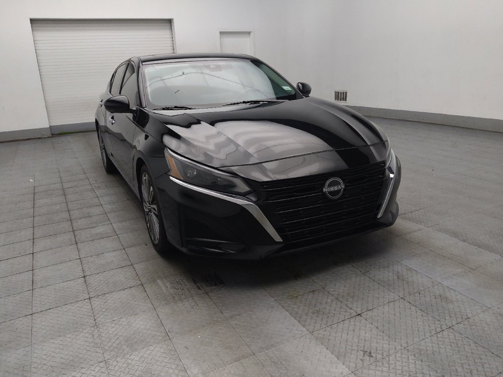 Used 2023 Nissan Altima 2.5 SL FWD image 13