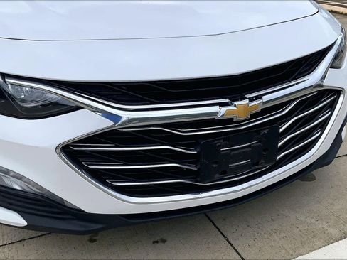 Used 2023 Chevrolet Malibu LT FWD image 31