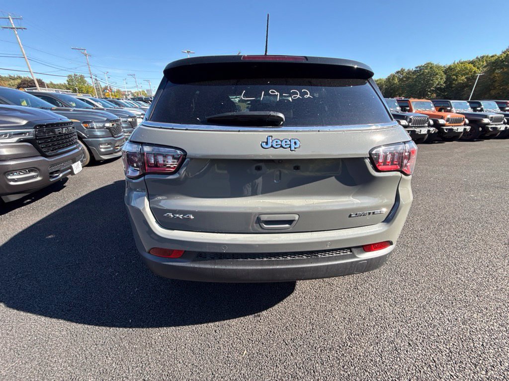 New 2026 Jeep Compass Limited AWD/4WD image 4