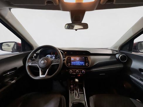 Used 2023 Nissan Kicks SV FWD image 15