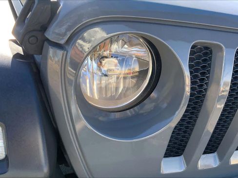 Used 2020 Jeep Wrangler Unlimited Sport S image 25