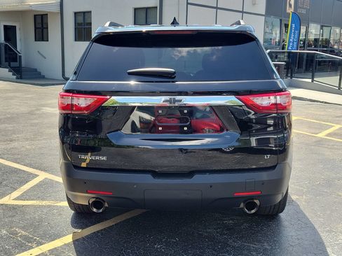 Used 2019 Chevrolet Traverse LT w/ LT Premium Package FWD image 5