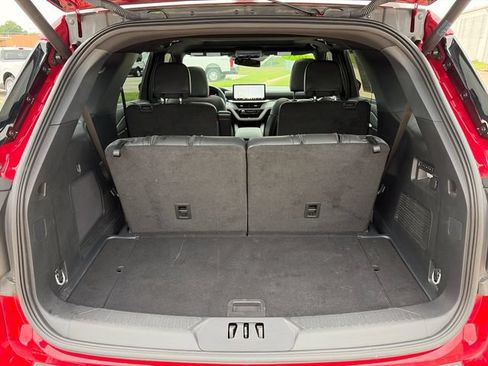 Certified 2025 Ford Explorer ST-Line w/ Premium Package AWD/4WD image 28