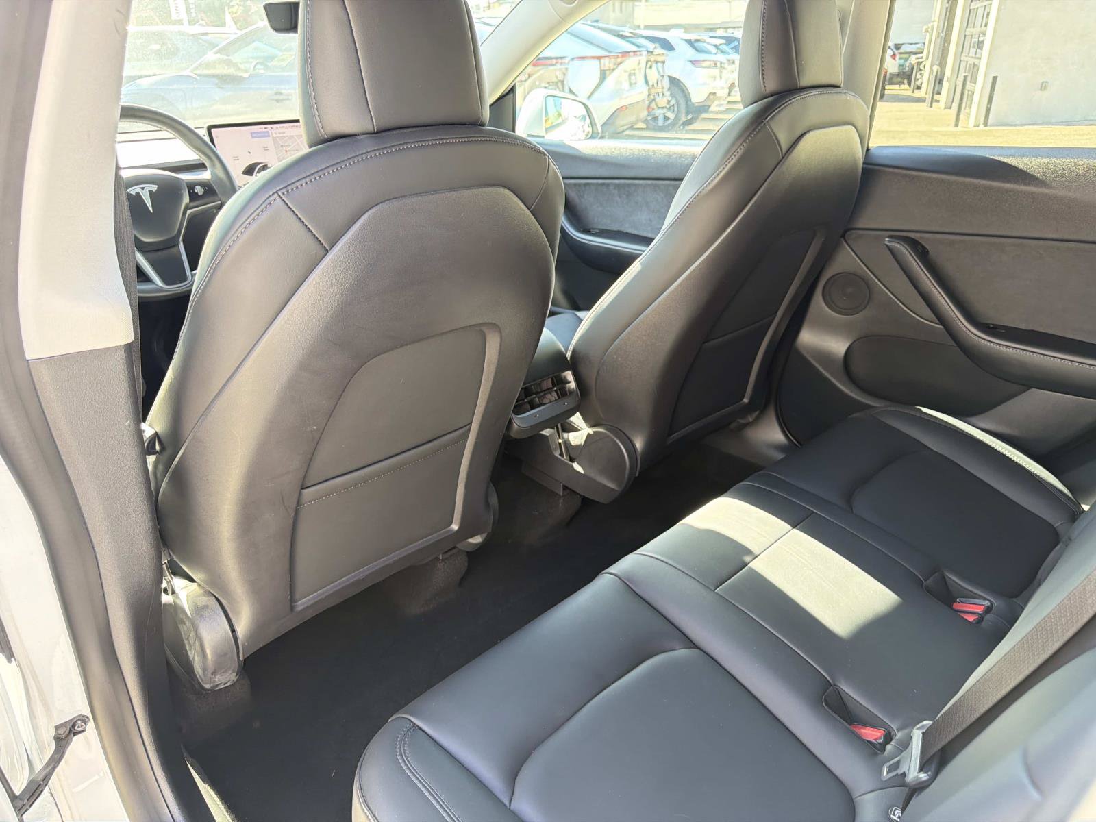Used 2021 Tesla Model Y Long Range AWD/4WD image 10