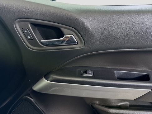 Used 2022 Chevrolet Colorado LT w/ Fleet Safety Package RWD image 30