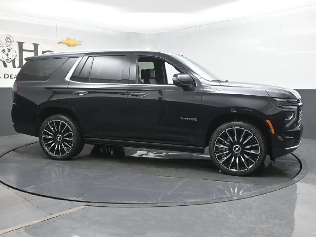 New 2026 Chevrolet Tahoe High Country AWD/4WD image 1