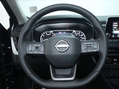 Certified 2026 Nissan Rogue SV image 20