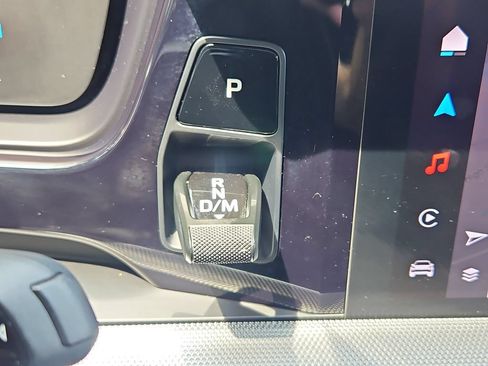 Certified 2024 Porsche Cayenne AWD/4WD image 34